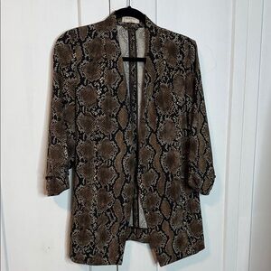 Aritzia brand Babaton - US6 - Brown & Green Python Snakeskin Blazer